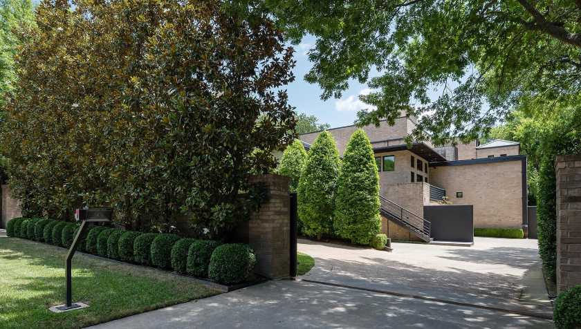 Preston Hollow modern